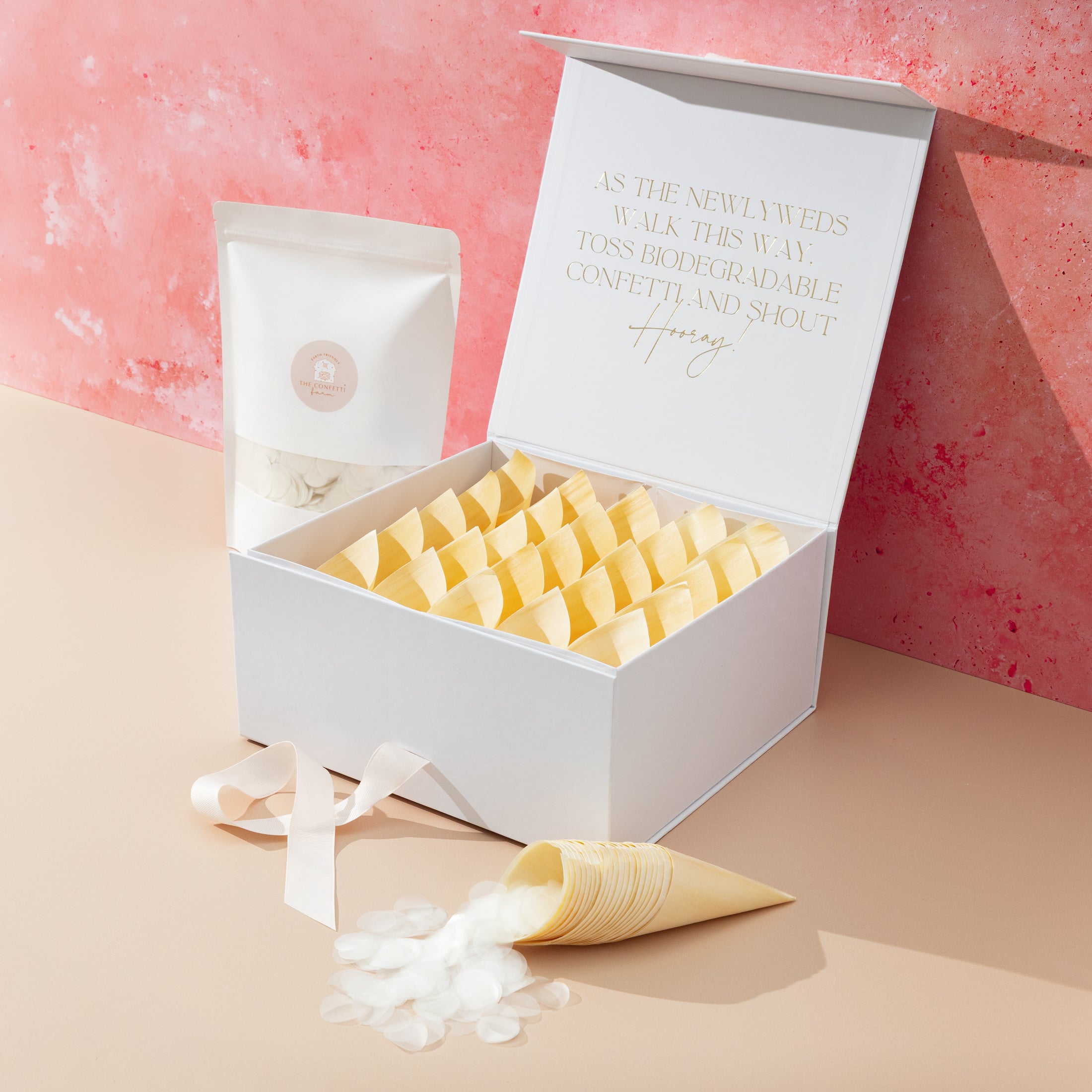 Luxe Wedding Confetti Keepsake Box Kit (Includes Confetti, Luxe Keepsake Confetti Display Box & Cones)